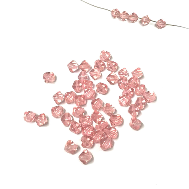 CRISTAL CHECO ROMBO 6MM ROSADO TRANSPARENTE