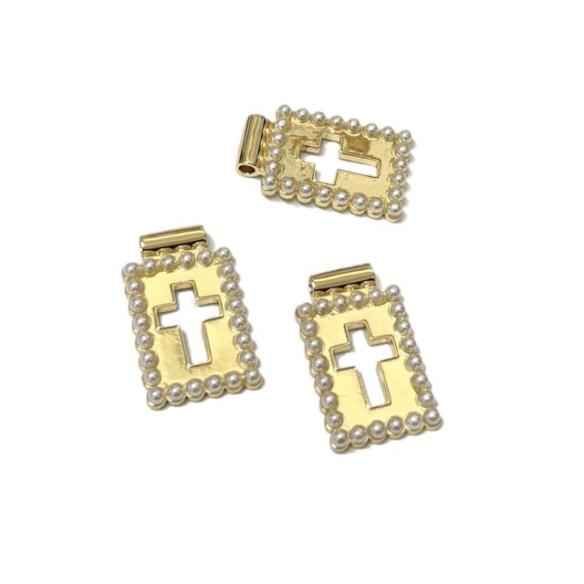 CRUZ MEDALLA 18X13MM PERLAS - BAÑO DE ORO