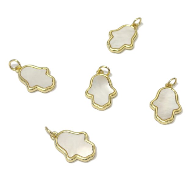 DIJE MANO NACAR 16X13MM - BAÑO DE ORO