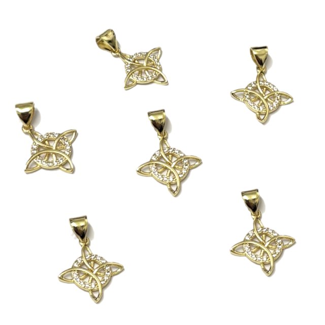 DIJE NUDO 15MM - BAÑO DE ORO
