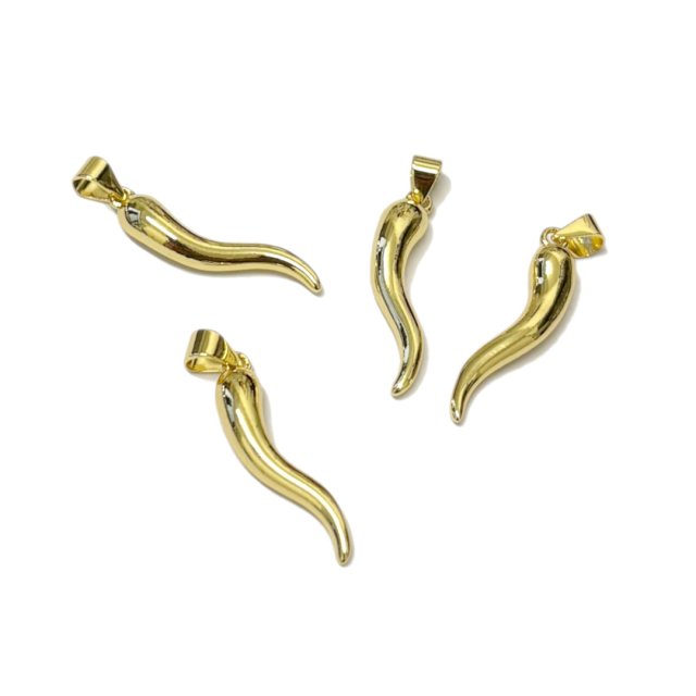 DIJE PIMIENTO 23X6MM - BAÑO DE ORO