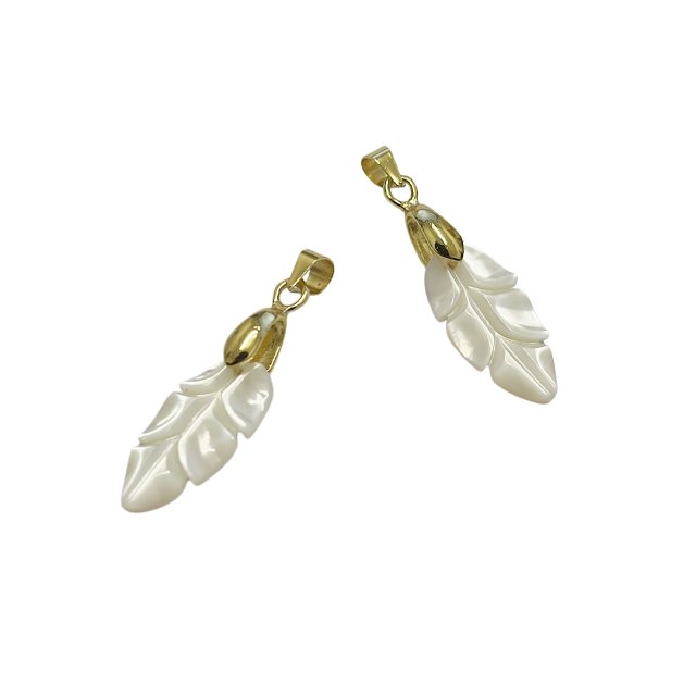 DIJE NACAR HOJA 20X10MM - CON DROP BAÑO DE ORO
