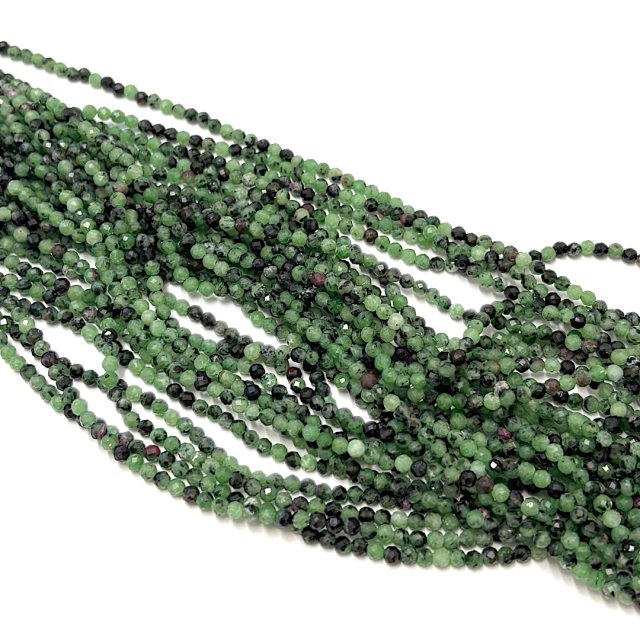 PIEDRAS BOLITAS 3MM FACETADAS - ZOISITA