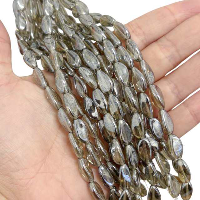 CRISTAL CHECO GRIS VERDOSO - PLATEADO 14X8MM (X TIRA)