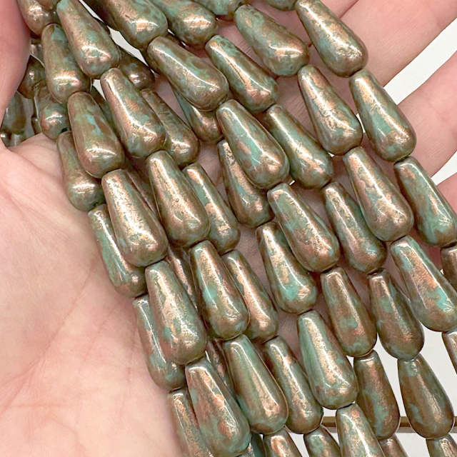 CRISTAL CHECO VERDE LAGRIMA 20X9MM (X TIRA)