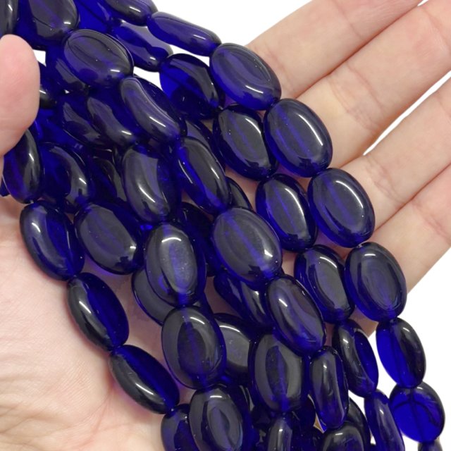 CRISTAL CHECO AZUL OVAL 19X13MM (X TIRA)