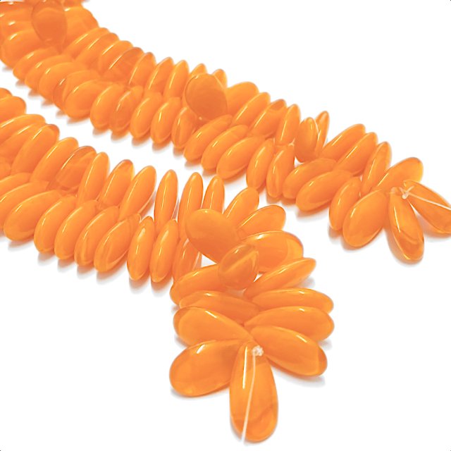 CRISTAL CHECO NARANJA LAGRIMA 21X12MM (X TIRA)