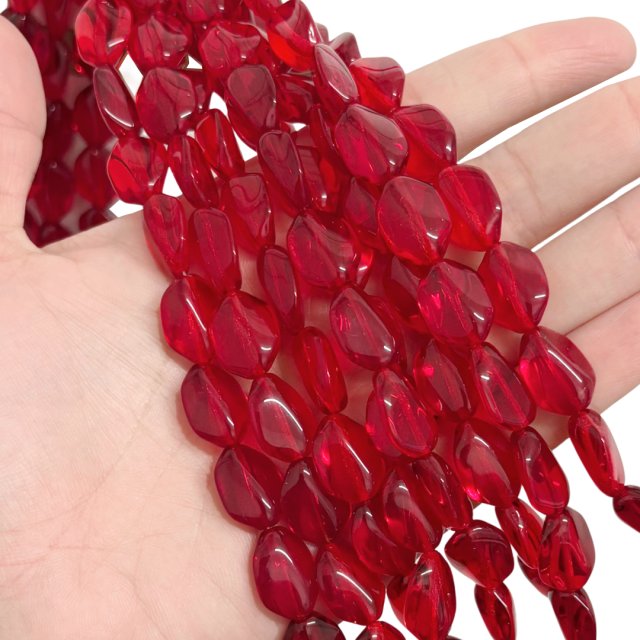 CRISTAL CHECO ROJO 19X14MM (X TIRA)