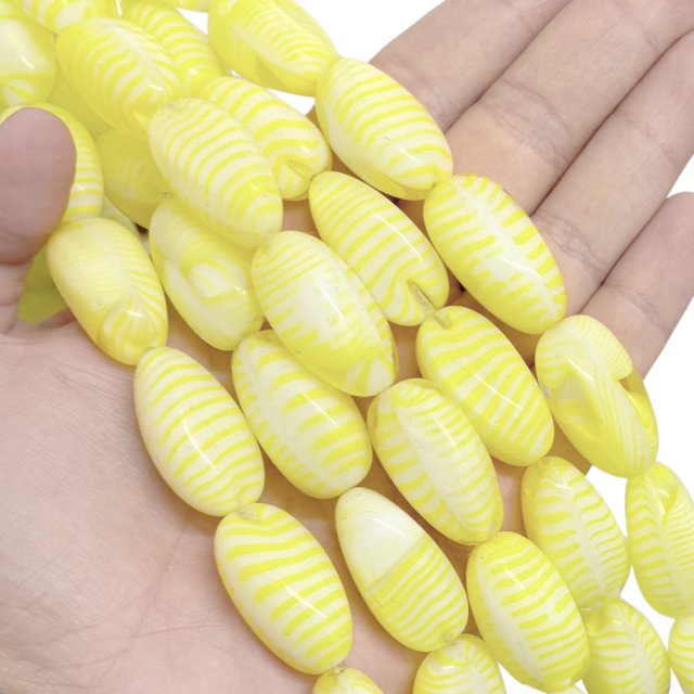 CRISTAL CHECO AMARILLO OVAL 27X14MM