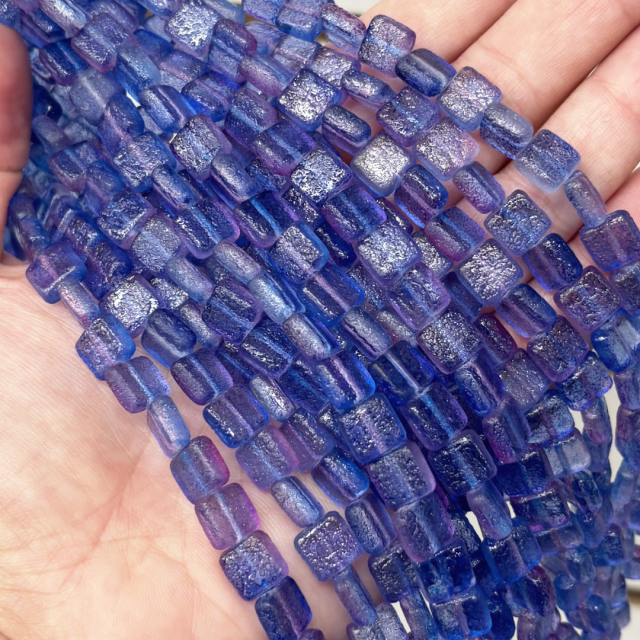 CRISTAL CHECO AZUL - VIOLETA 8X9MM (X TIRA)