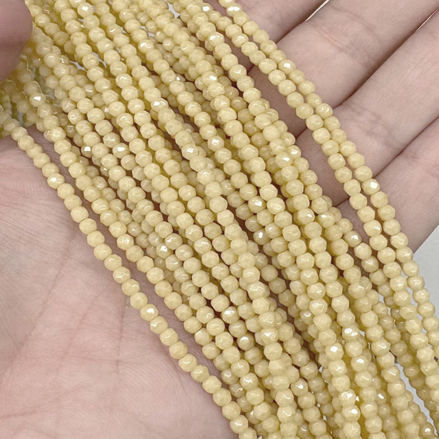 CRISTAL CHECO FACETADO 3MM BEIGE (X TIRA)