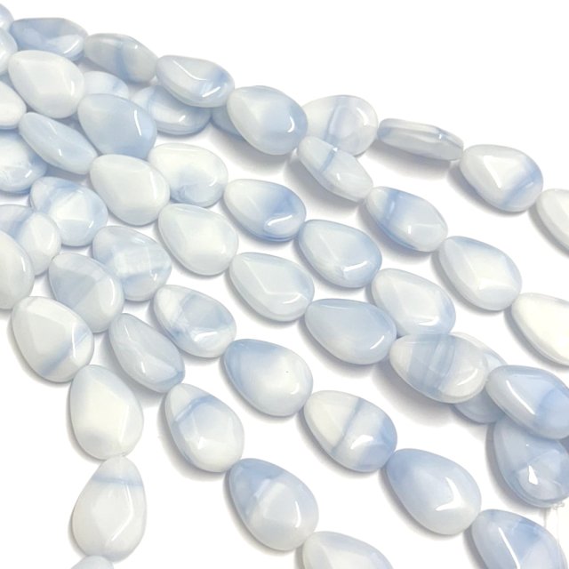 CRISTAL CHECO LAVANDA LAGRIMA 21X15MM (X TIRA)