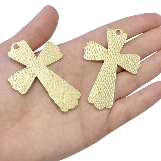 DIJE CRUZ XL 63X44MM - DORADO MATE