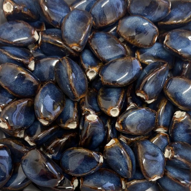 CERAMICA OVALADA 22X15MM - AZUL OSCURO