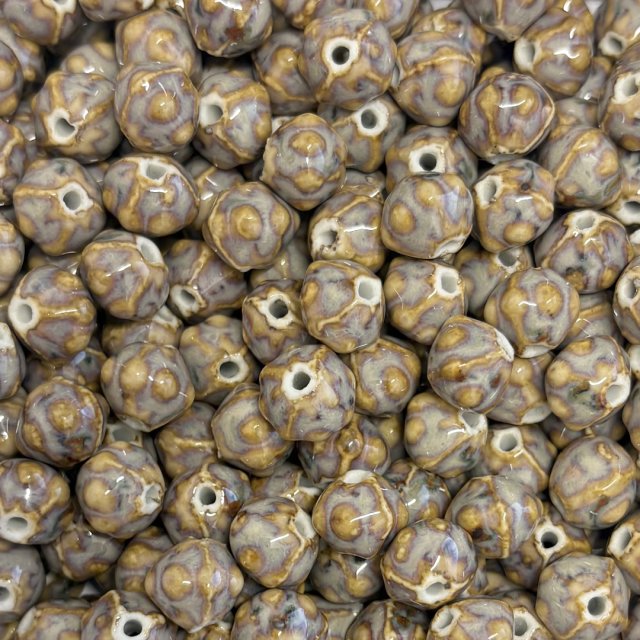 CERAMICA CALABAZA ROMBO 11X13MM - GRIS Y BEIGE