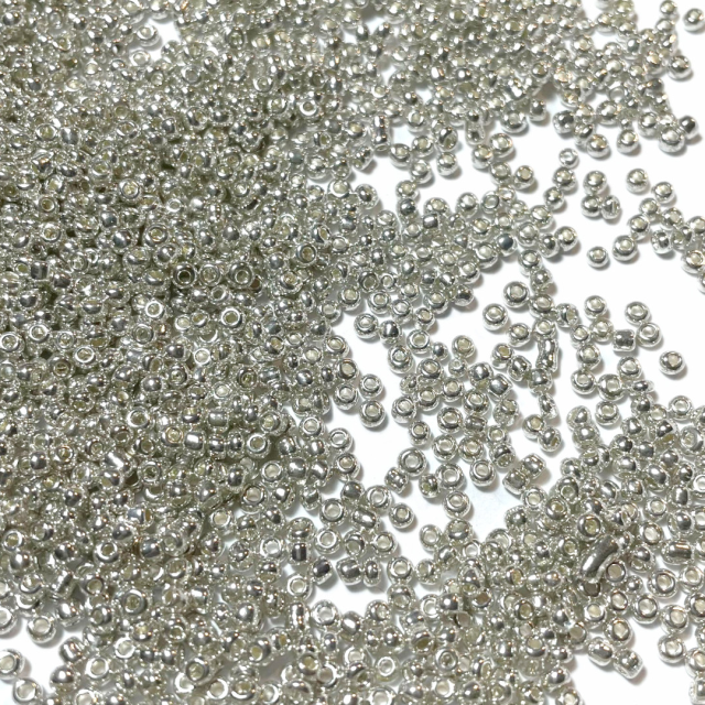 MOSTACILLAS 3X2MM METALIZADAS - PLATEADO